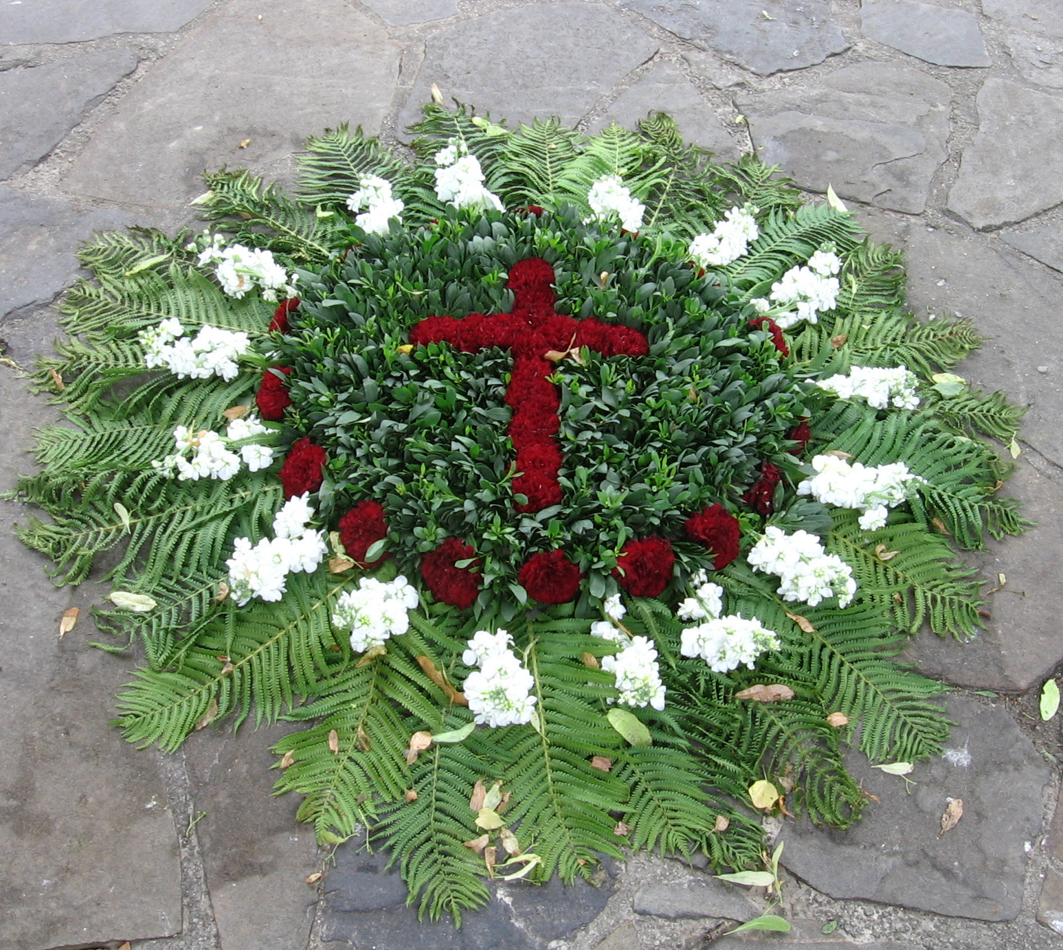 FRONLEICHNAM--KREUZ