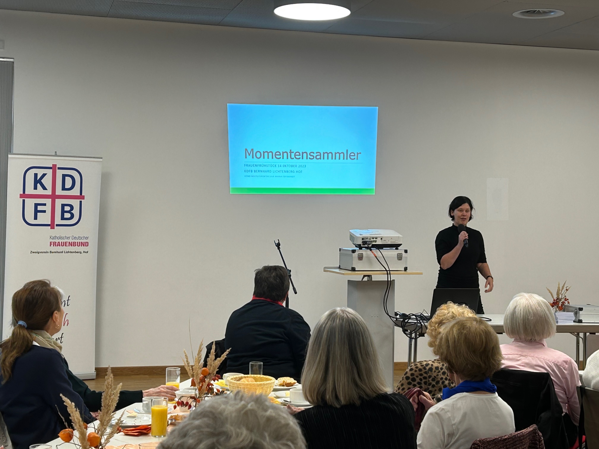 KDFB Frauenfrühstück Momentensammler