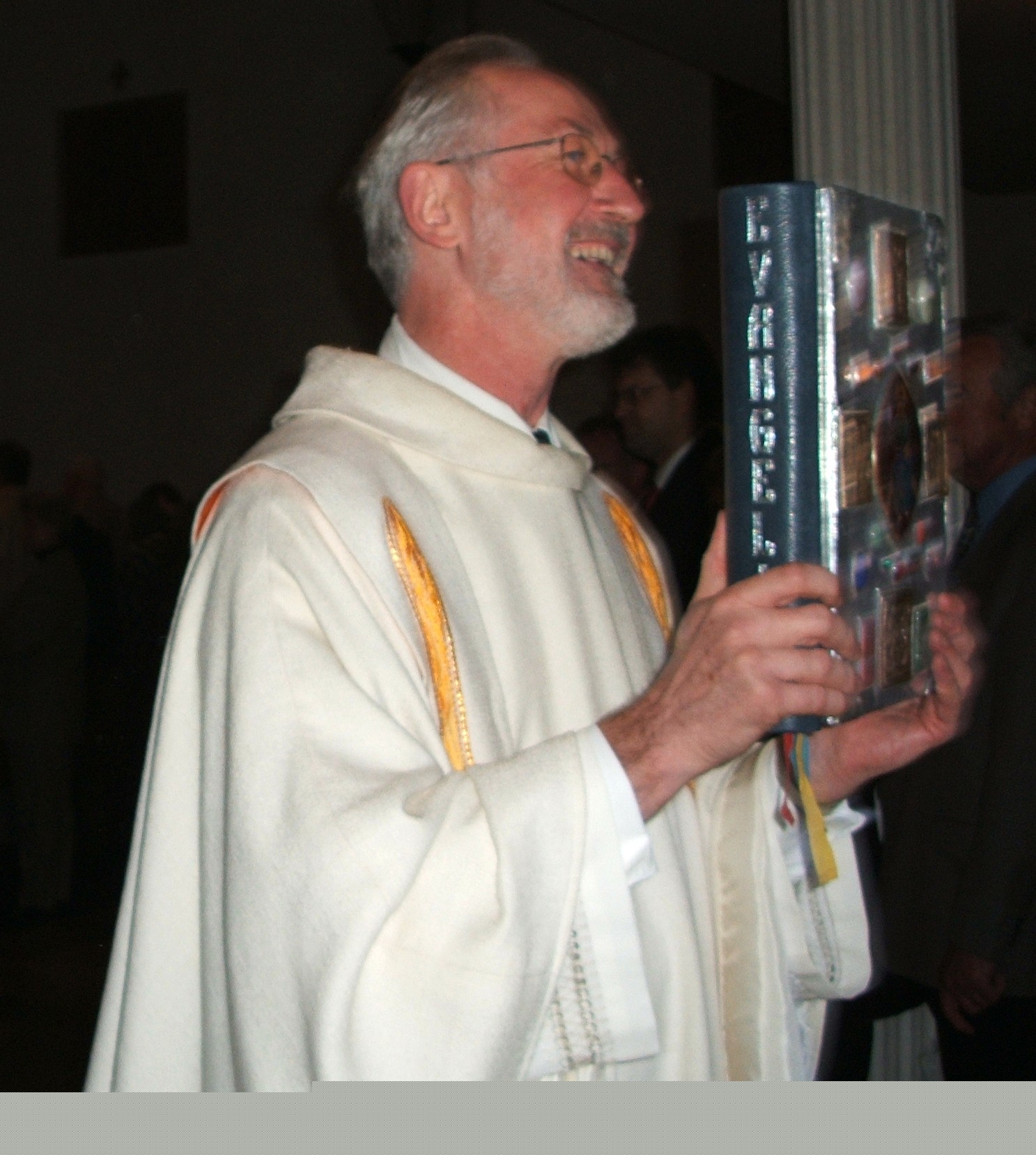 P. Peter Waibel SJ, Pfarrer seit 21. April 1996; Dekan seit 1. Mai 2004
