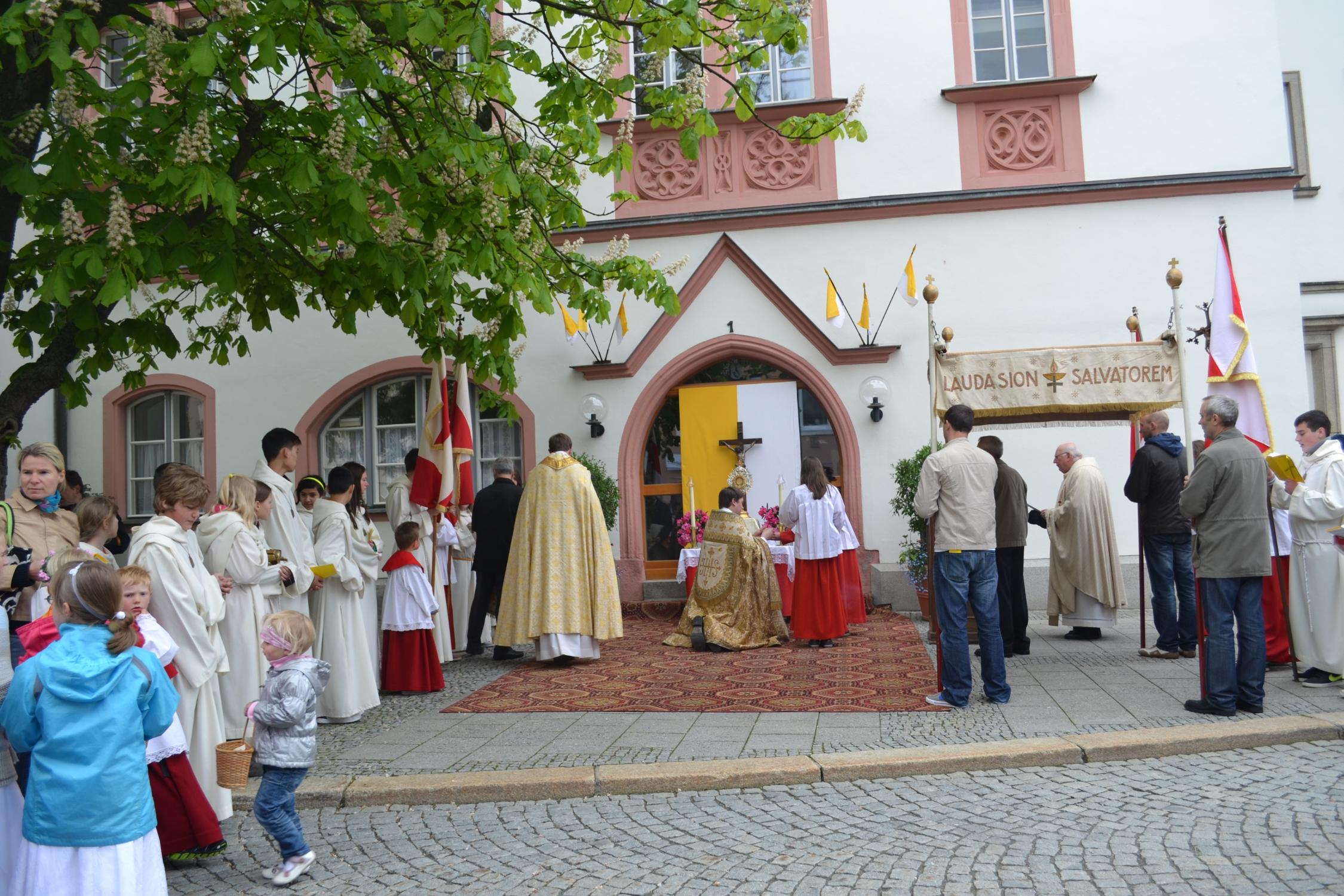 fronleichnam-300513-030-jpg